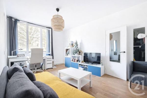 Appartement F3 à vendre  3 pièces - 56 m2 AUBERVILLIERS - 93