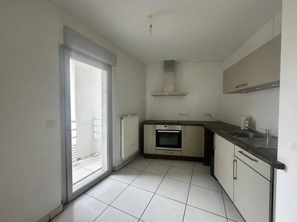 Appartement 3 pièces                                        - 38000 Grenoble Réf : 5345