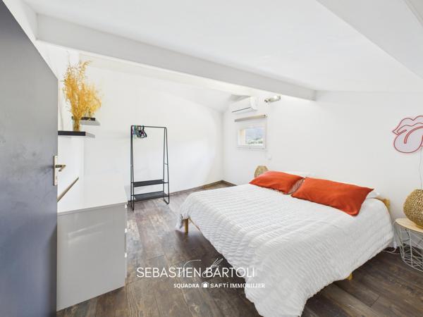 Appartement de type T4 de 99m2 à Porto-Vecchio