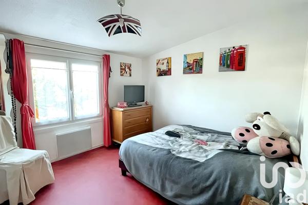 Maison à vendre 4 pièces 87 m² Neuville-en-Ferrain