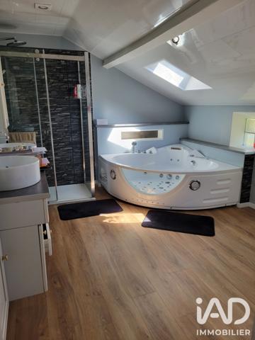 Maison à vendre 6 pièces 132 m² Coulonges-Cohan