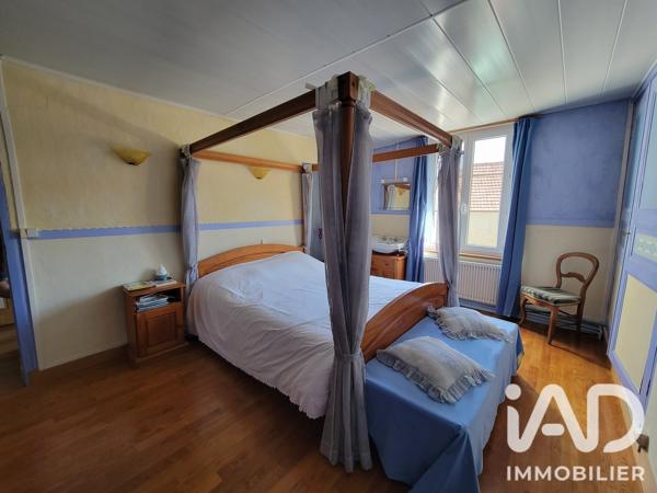 Maison à vendre 6 pièces 132 m² Coulonges-Cohan
