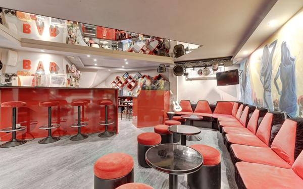 Maison à vendre    6 pièces • 197 m2 Genas