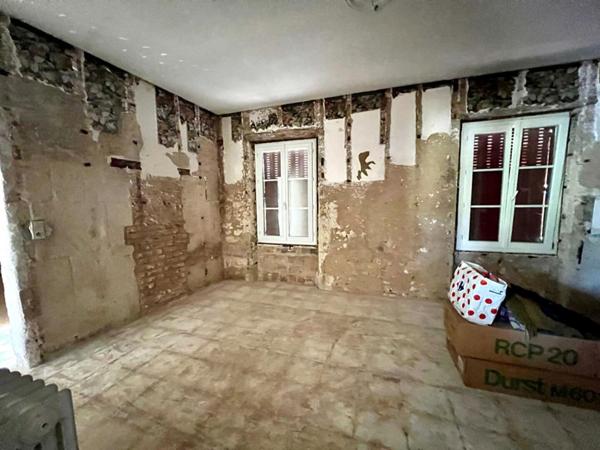 MAISON A RENOVER Vendôme centre