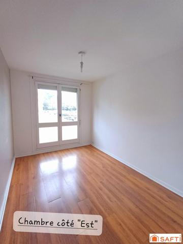 Appartement lumineux et spacieux au rez de chaussée sur- élevé , 77m2 petite copropriété tranquille