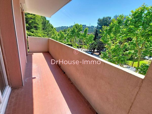 Appartement à louer 4 pièces de 80 m²