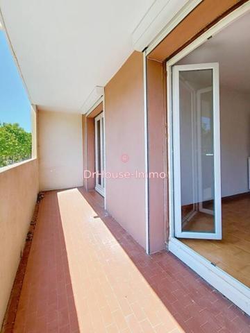 Appartement à louer 4 pièces de 80 m²