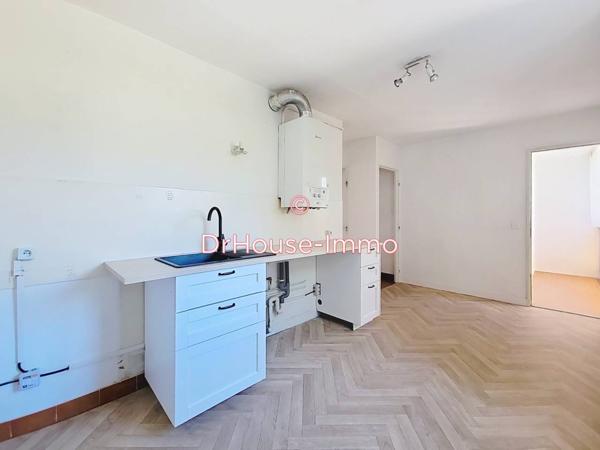 Appartement à louer 4 pièces de 80 m²