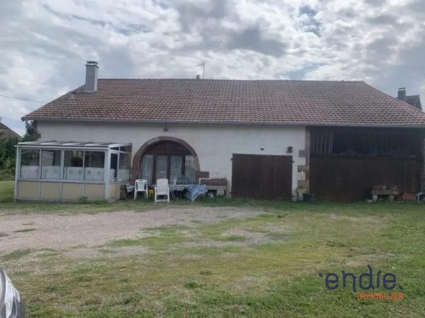 MOFFANS ET VACHERESSE : maison T5 (109 m²) à vendre