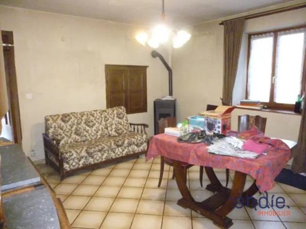 MOFFANS ET VACHERESSE : maison T5 (109 m²) à vendre