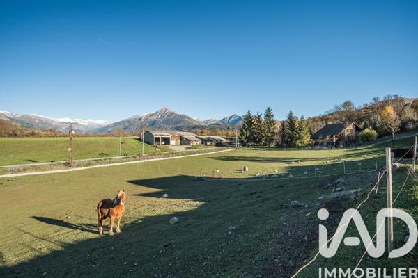 Maison à vendre 5 pièces 114 m² Forest-Saint-Julien