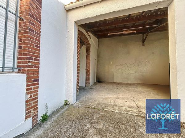 Location parking / box La Roche-sur-Yon - 40 €/mois