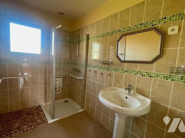 SAINT PHILBERT DE GRAND LIEU, maison de plain-pied avec jardin clos – Environnement en hameau