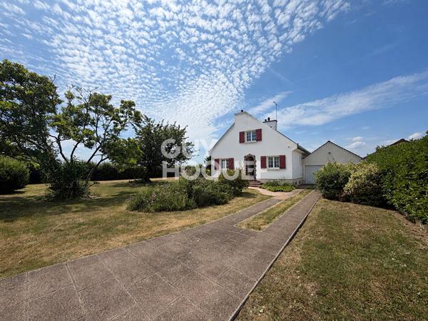 Maison individuelle de 170M² environs édifiée sur un terrain de 1113 m²
