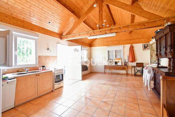 Maison individuelle de 170M² environs édifiée sur un terrain de 1113 m²