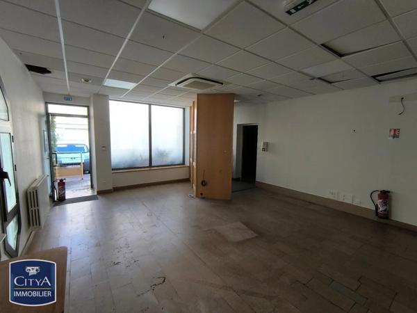 Local commercial à vendre