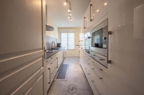 Charmant appartement avec deux balcon