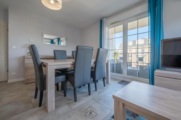 Charmant appartement avec deux balcon