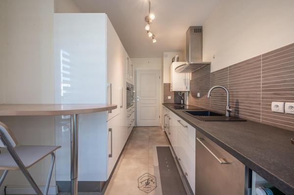 Charmant appartement avec deux balcon
