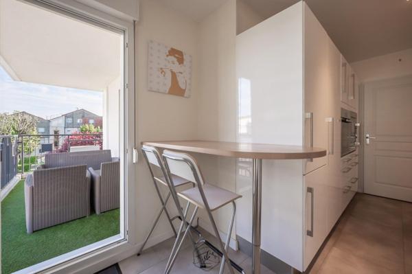Charmant appartement avec deux balcon