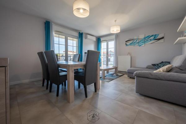 Charmant appartement avec deux balcon