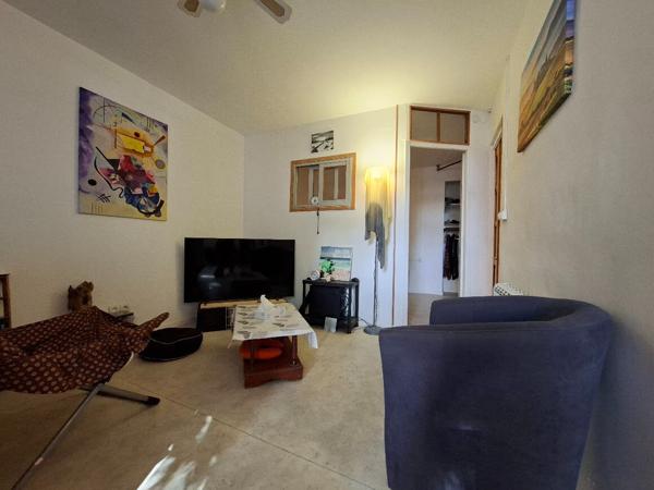 BEDARIEUX Appartement 3 pièce(s) 40.90 m2 avec cave