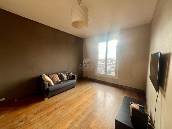 Appartement Houilles 3 pièces 51.2 m² €242 000 ** - Référence 925
