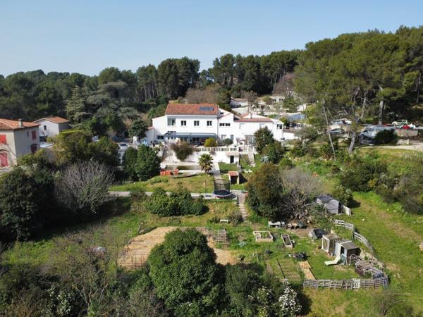 À Vendre – Propriété d’Exception à Aubagne