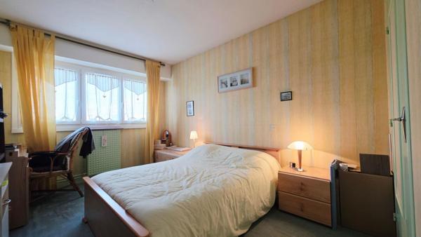 BOURGES APPARTEMENT DE 86.1M² 4 PIECES BALCONS ASCENSEUR PARKING