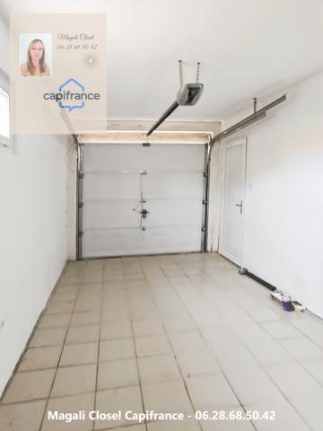 Maison 3 chambres , 5 pièces Pierre de Bresse - 1200m2 de terrain