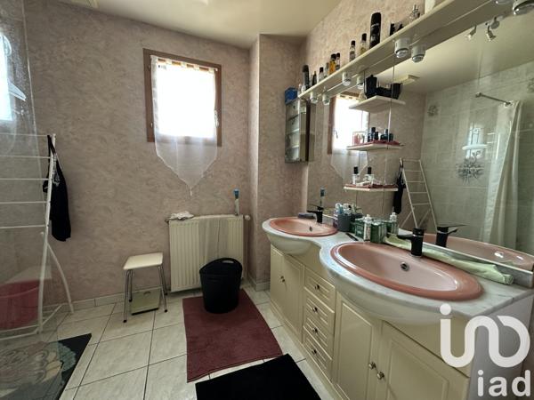 Maison à vendre 5 pièces 168 m² Pruniers