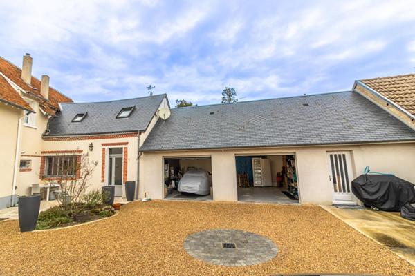 Maison Romorantin Lanthenay 8 pièce(s) 190 m2