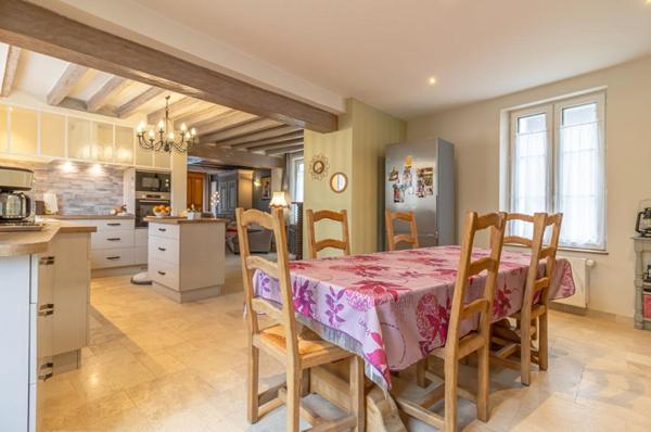 Maison Romorantin Lanthenay 8 pièce(s) 190 m2