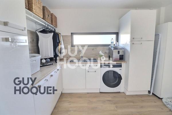 Superbe maison contemporaine de plain-pied.