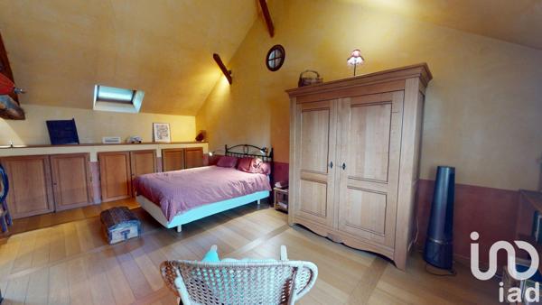 Maison à vendre 10 pièces 250 m² Vert-Saint-Denis