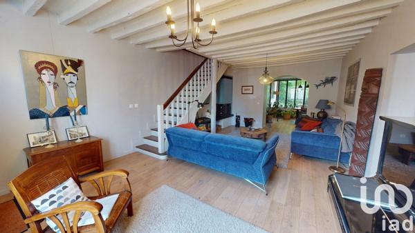 Maison à vendre 10 pièces 250 m² Vert-Saint-Denis