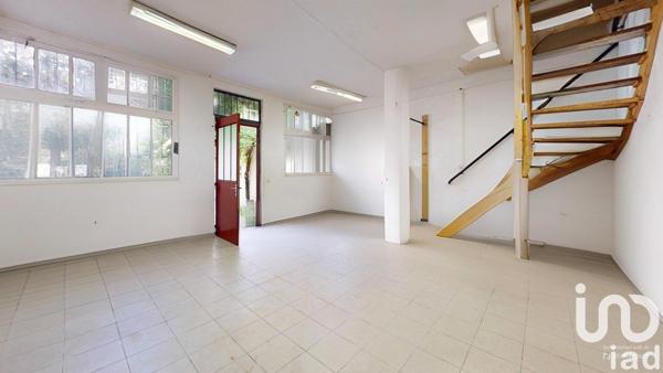 Maison à vendre 10 pièces 250 m² Vert-Saint-Denis