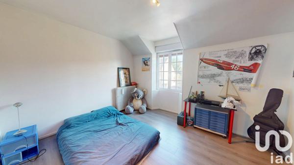 Maison à vendre 10 pièces 250 m² Vert-Saint-Denis