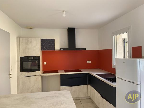 Location maison Nort Sur Erdre : 1 000 € - AJP Immobilier Nort-sur-Erdre