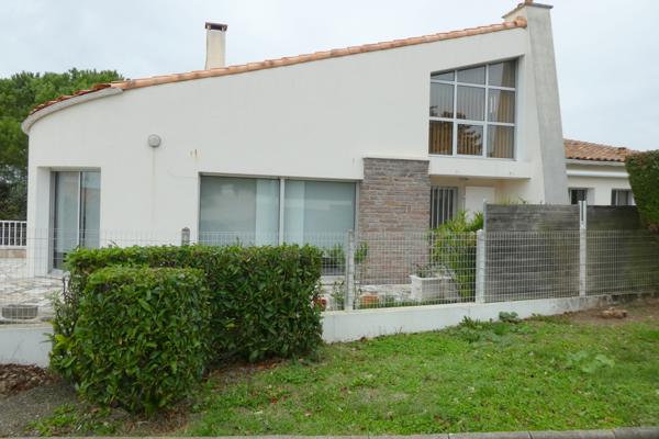 Royan - Maison de style 6 pièces 160 m²