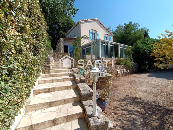 T 3 de 96 m² + studio 32 m², Piscine, Garage, cave