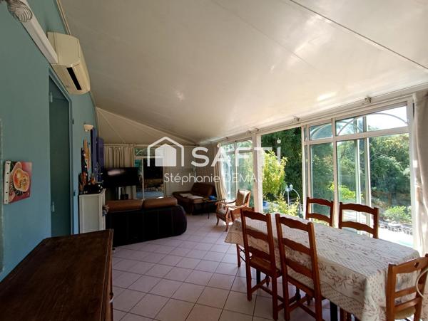T 3 de 96 m² + studio 32 m², Piscine, Garage, cave
