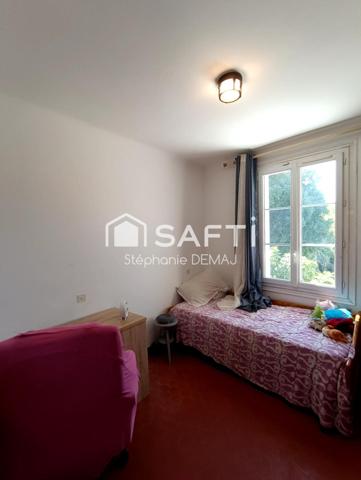 T 3 de 96 m² + studio 32 m², Piscine, Garage, cave