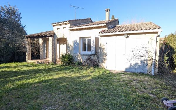 Maison à vendre    3 pièces •  Rognonas