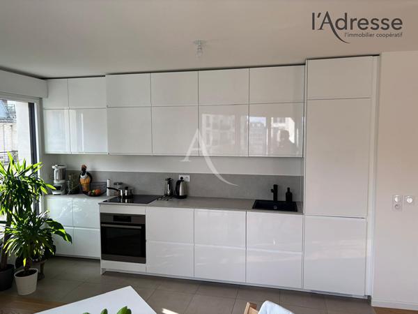 Appartement Suresnes 4 pièce(s) 85.74 m2