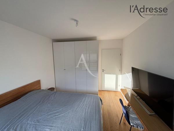 Appartement Suresnes 4 pièce(s) 85.74 m2