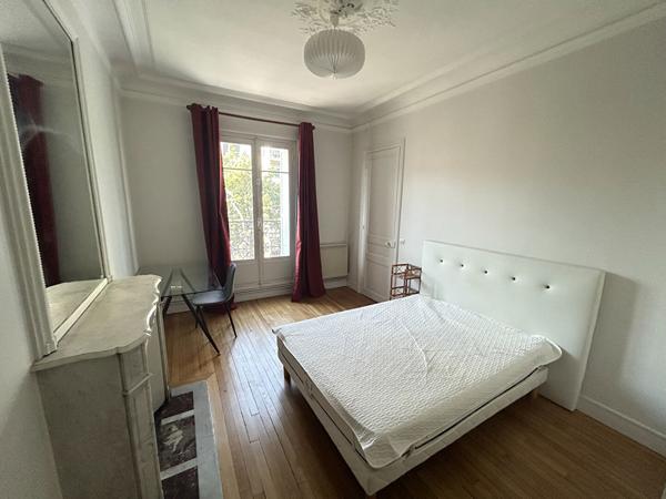 LOCATION 3 PIECES MEUBLÉ / 69m² / PARIS 11ème