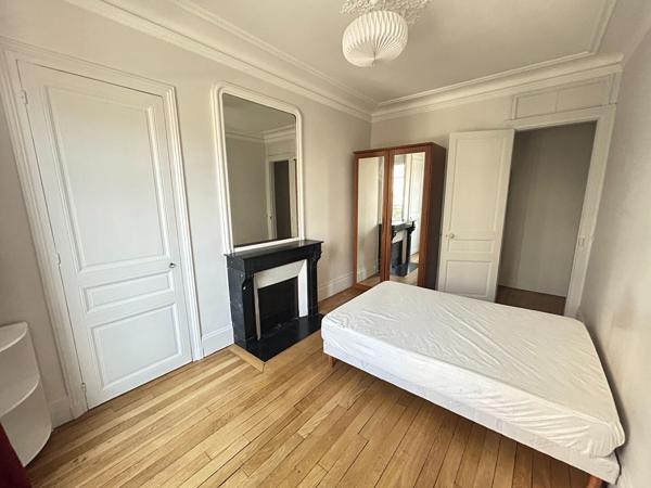 LOCATION 3 PIECES MEUBLÉ / 69m² / PARIS 11ème