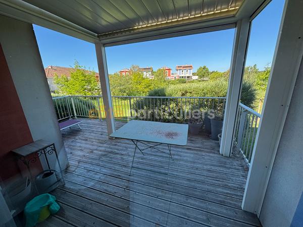 Vente
                Maison90,24 m² - 4 Pièces -
                    SOULAC SUR MER (33780)
