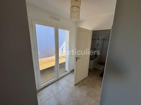 Vente
                Maison90,24 m² - 4 Pièces -
                    SOULAC SUR MER (33780)